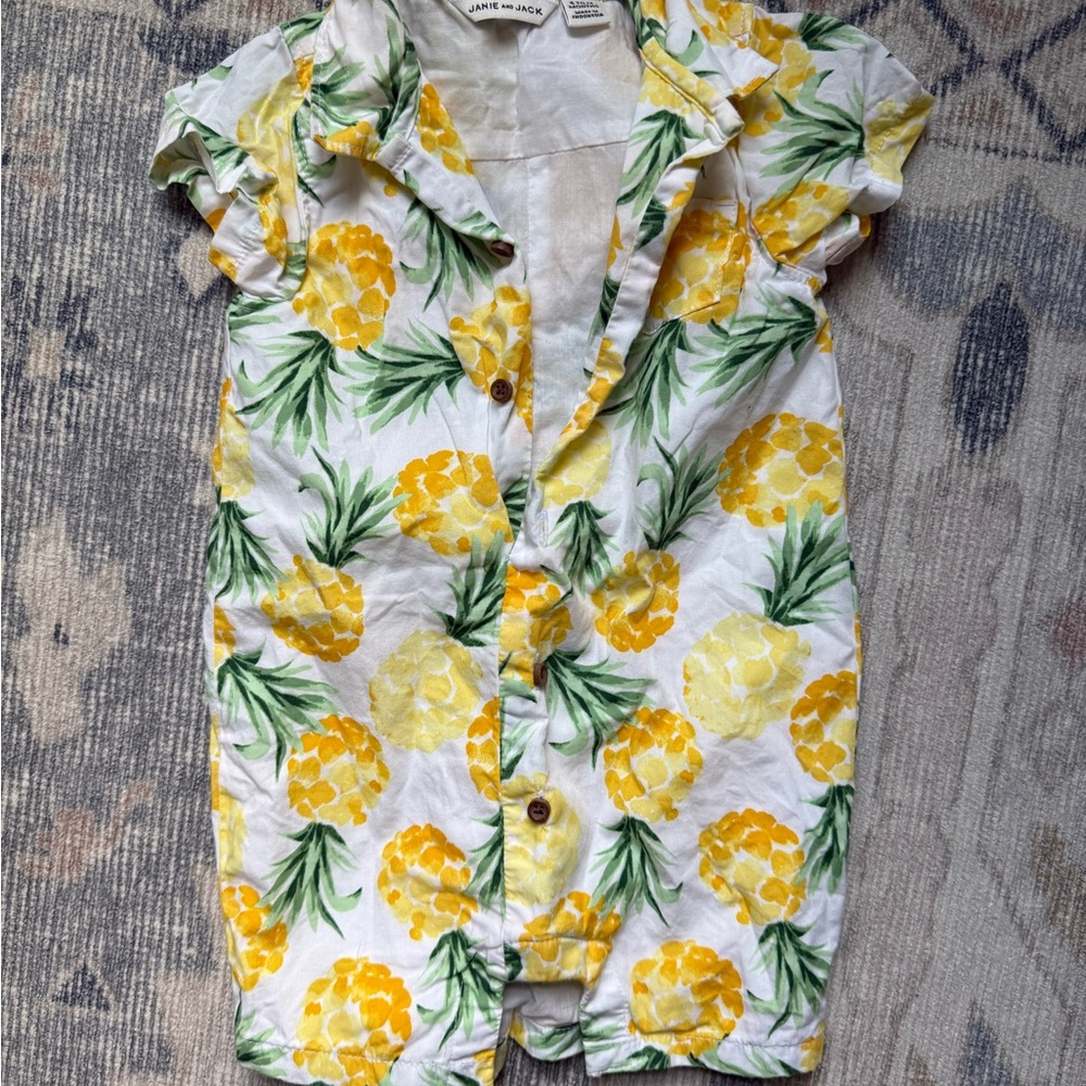 Janie and Jack Pineapple Print boys Romper size 6 to 12 months